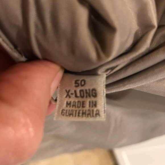 London Fog Men’s tan trench coat - Picture 9 of 9